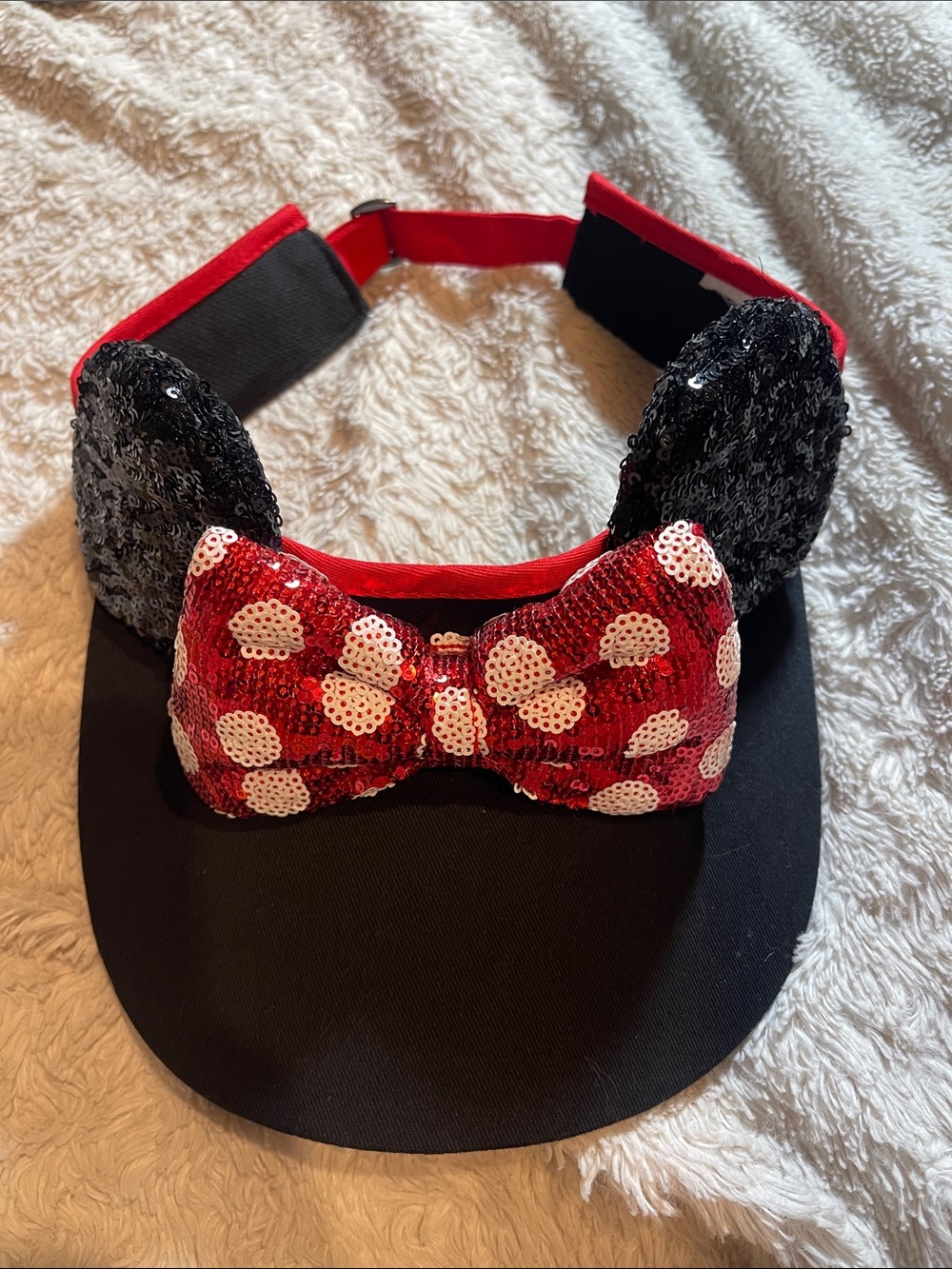 Sparkly sequin Minnie  visor